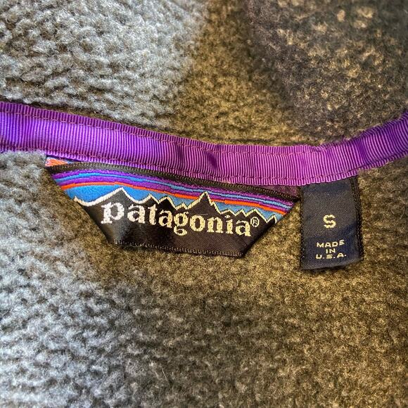 Vintage Patagonia Charcoal Gray Fleece with Red Trim Made in USA - Picture 6 of 7